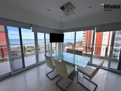 Venta departamento Villa Gesell frente al mar