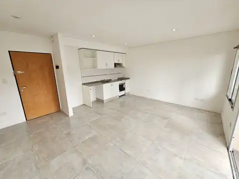 Departamento en Alquiler en Villa Saenz Peña, $ 750.000