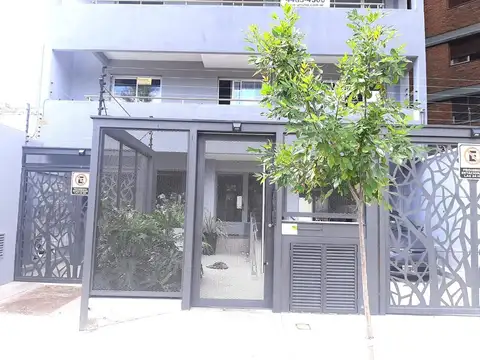 Departamento en Alquiler en Moron, $ 400.000