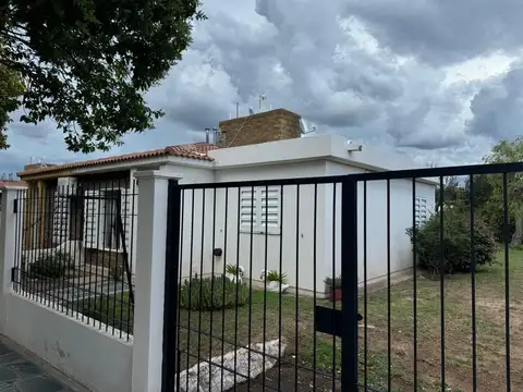 Casa en venta en La Punta - a tres cuadras de Plaza de los Niños