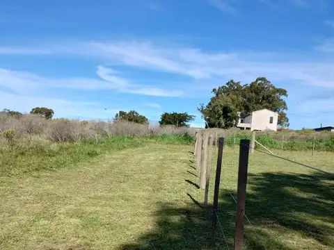 TERRENO EN VENTA DE 715,5 m² - ZONA LA PORTEÑA.