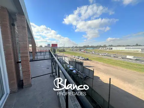 Oficina  en Venta en Legend Residences, Pilar, G.B.A. Zona Norte