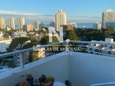 Se Vende apartamento de 3 dormitorios en Edificio Chesterfield, Aidy Grill, Punta del Este