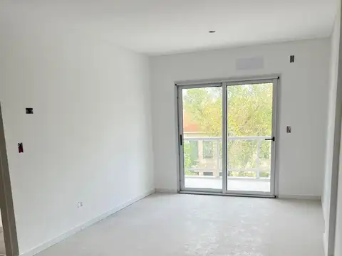 Departamento en Venta en Adrogue, USD 145.000