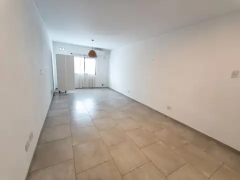 Departamento en Alquiler en San Miguel, $ 550.000