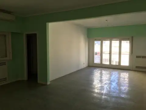 Constitución 809 , Piso 3