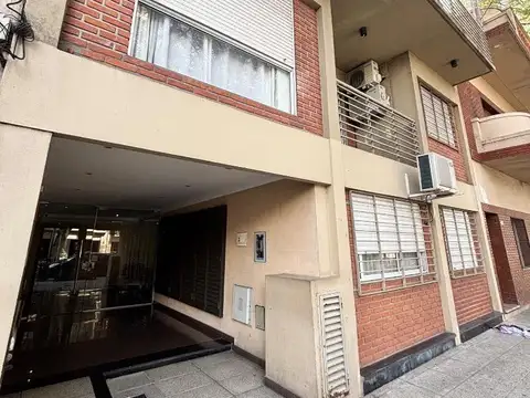 Monoambiente c/frente. Apto profesional 