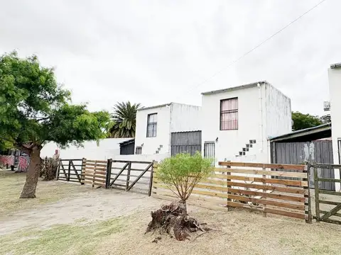 Depto Tipo Casa en Venta 66 años