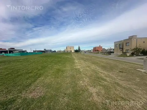 Anticipo y cuotas - Terreno en San Vicente