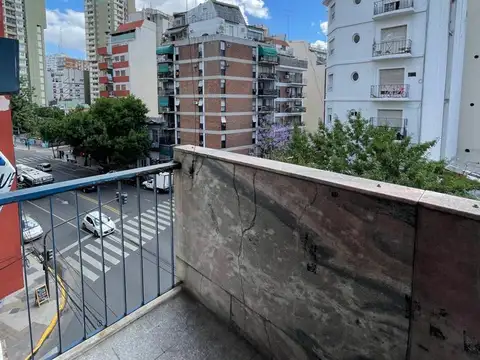 Venta Departamento en  Caballito. Acoyte al 200