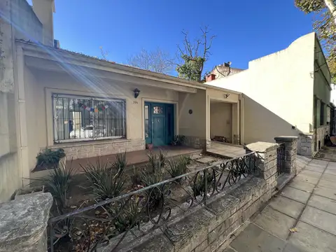 Excelente chalet de 5 amb en lote de 417 m2