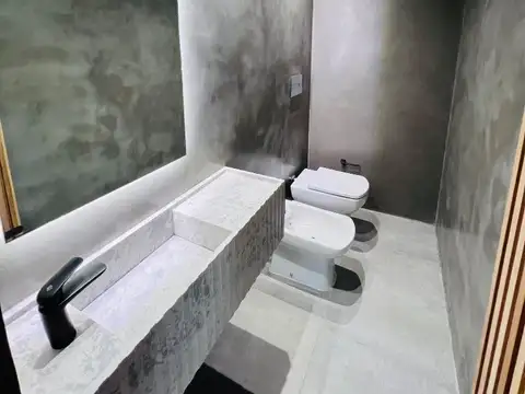 Depto Tipo Casa en Venta de 4 ambientes