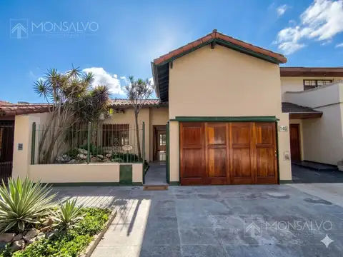 Casa en Villa Ballester