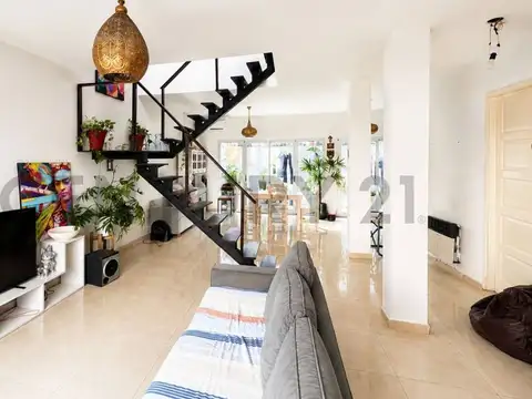 39 E/ 11 Y 12 800, Piso 0