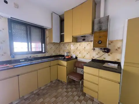 Casa en Alquiler con 1 cochera