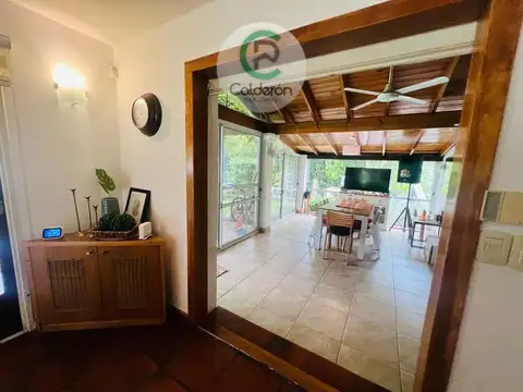Casa en Venta con 7 cocheras