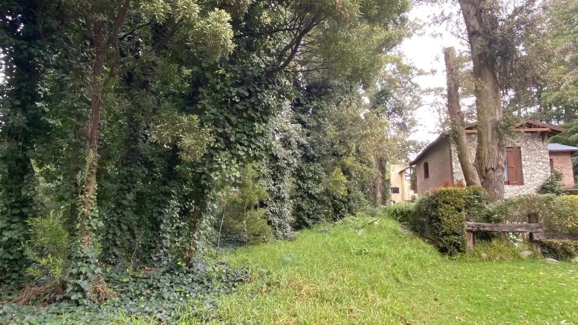 Terreno en bosque peralta ramos