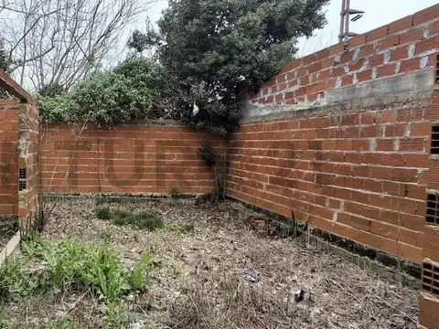 Terreno en Venta 26,75  mts Fondo