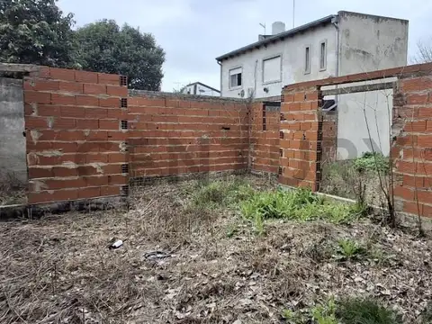 148 bis entre 32 y 33 , Piso 0