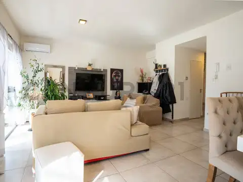 Camino Gral. Belgrano y 461 900, Piso 0