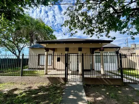 VENTA/ CASA/ PIZZURNO