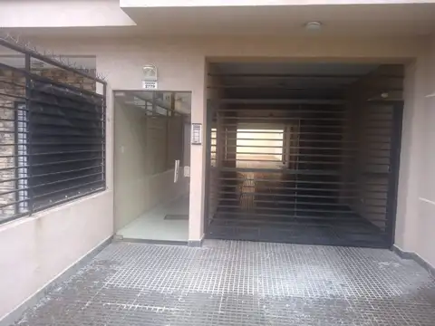FORMOSA 2700, Piso 2