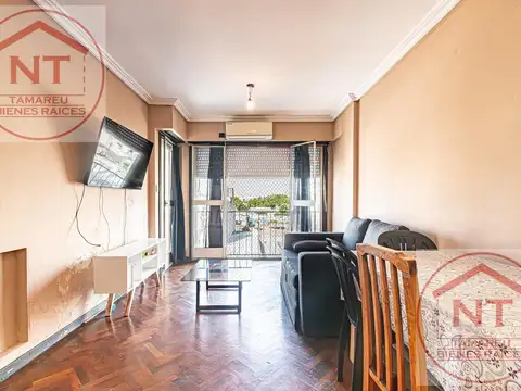 Av Gral Paz al 10700