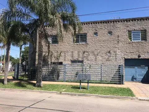 Galpon en Venta en Ituzaingo, USD 350.000