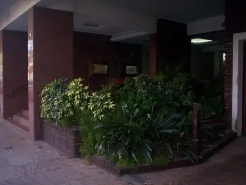 Departamento en Venta en Parque Chacabuco, USD 159.000