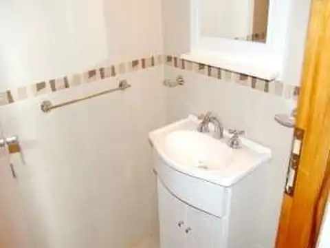 ALQUILER TRIPLEX 4 AMB AGUAS VERDES