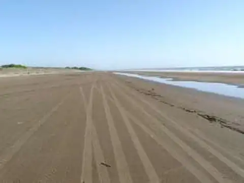 Casa en Alquiler Temporal con 1 cochera
