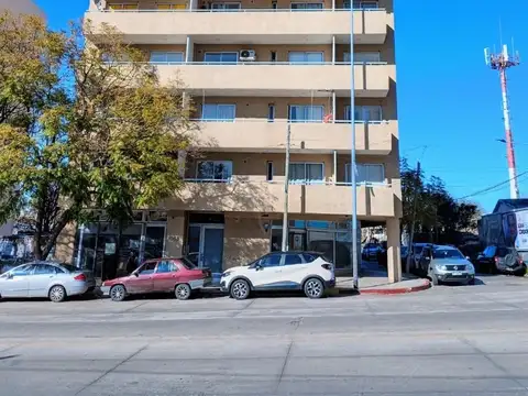 Av Pueyrredon 843 , Piso 1