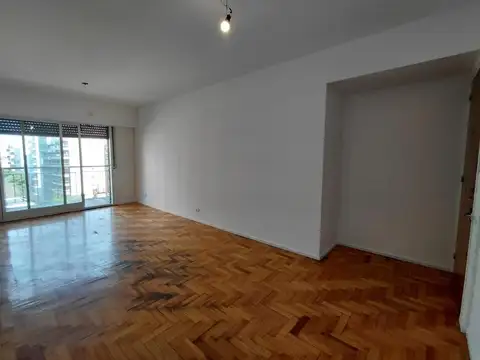 Cómodo 3 ambientes + dependencia / Villa Urquiza / Alquiler