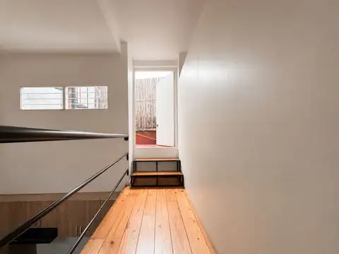 Depto Tipo Casa en Venta 26 años