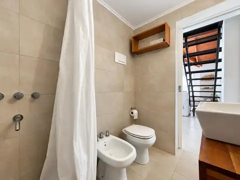 Casa en Alquiler Temporal con 1 cochera