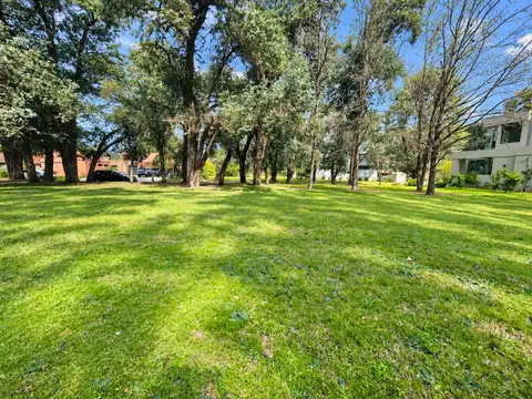 Terreno en Venta en Las Praderas de Luján, USD 19.000