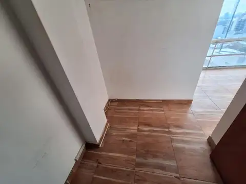 Oficina 3 ambientes con 1 baño
