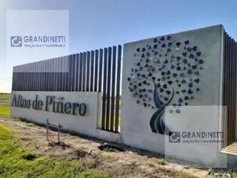 Altos de Piñero - Barrio residencial abierto
