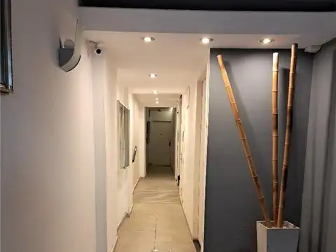 Paraguay 2600, Piso 2