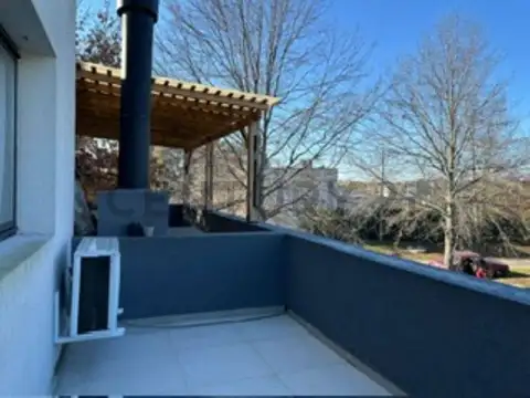 Departamento en Alquiler de 3 dormitorios