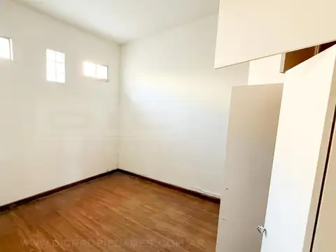 Depto Tipo Casa 3 ambientes con 1 baño