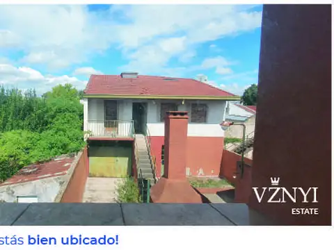 Casa en Venta con 10 cocheras