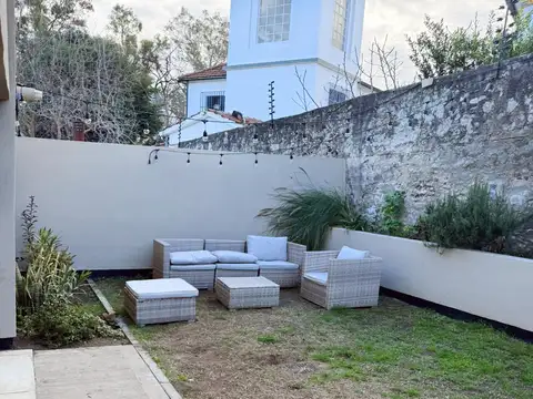 Depto Tipo Casa en Alquiler de 5 ambientes