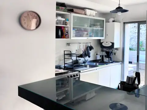 Depto Tipo Casa 5 ambientes con 1 baño