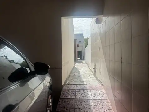 Depto Tipo Casa en Venta con 1 cocheras