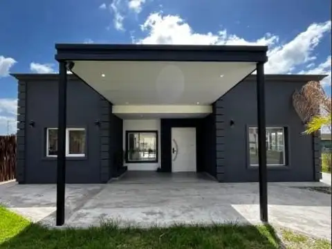 Venta Casa en 1 Planta con Pileta, San Pablo  uf 400