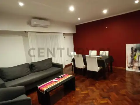 VENTA CASA 4 AMBIENTES CON QUINCHO Y TERRAZA