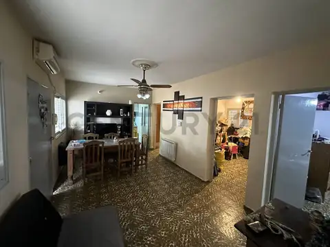 Jose M Godoy 600, Piso 0