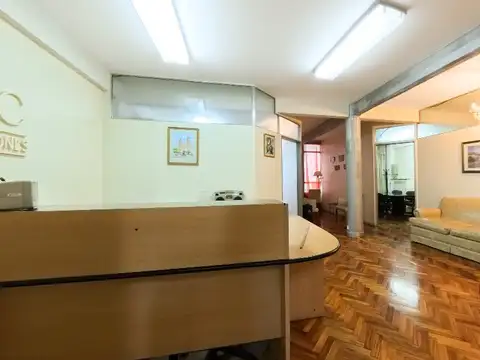 Oficina en Venta 60 años