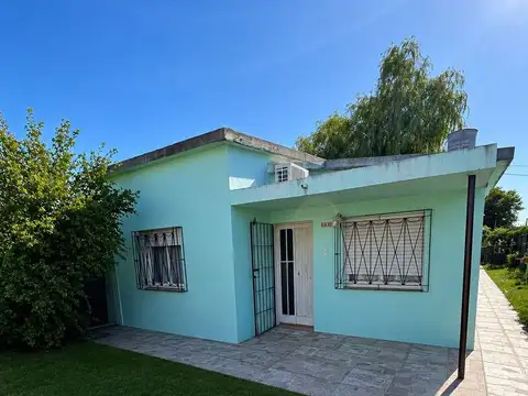 Casa + departamento sobre amplio lote